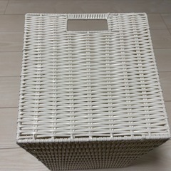 アイリスオーヤマカラー編みバスケット ホワイトの画像