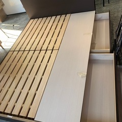 ベッドフレーム　収納付きの画像