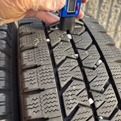 ブリヂストン スタッドレス 2024年製 195/85R16 W989 2本の画像