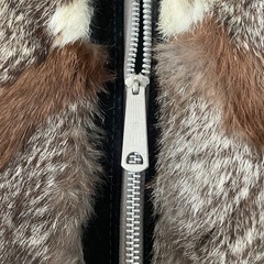 レディースコートの画像