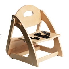 子供用椅子　木製ローチェアの画像