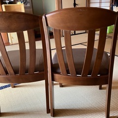 椅子2脚の画像