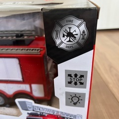 【非売品】ラジコン　リモコン付き　ハシゴ車FIRE RESCUEの画像