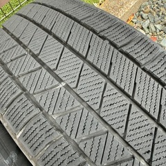 215/60R17ブリヂストンBLIZZAK VRX3スタッドレスタイヤ4本アルファード ヴェルファイア エスティマ エルグランドC-HR CR-V エリシオン他の画像