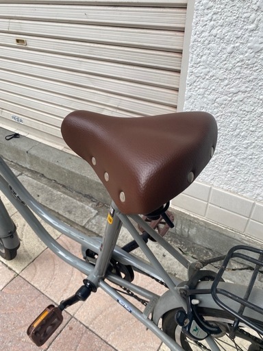 20インチ  グレー　カゴ付き自転車　ミニベロ　グレー