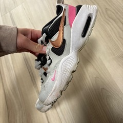 スニーカー　2足セットの画像