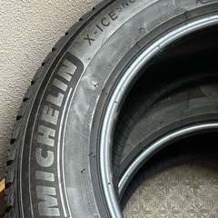 ミシュランスタッドレス 245/65/18  の画像