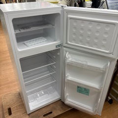 ☆ドリーム荒牧店☆ジモティー割引有☆【クリーニング済み】ハイアール/2ドア冷蔵庫/JR-N130C/130L/2023年製の画像