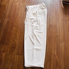 センタータックワイドスラックス　オフホワイトの画像