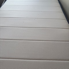 【お引き取り決まりました】シングルマットレスの画像