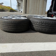 カールソンの画像