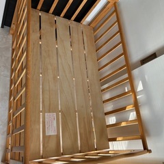 収納つき付きベビーベッドの画像