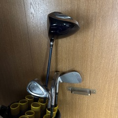 ゴルフセット　(キャディーバッグ+クラブ))の画像