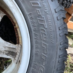 ハイエース　　スパイク　　２２５/７０R16　　　ジムニーの画像