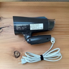 ドライヤー　Panasonic の画像