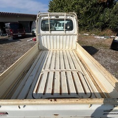 売約御礼！車検ほぼ取立て‼︎4WD!!低走行!!サンバートラック入庫です★の画像