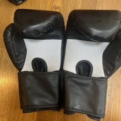 ボクシンググローブの画像