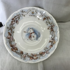 ⭐︎ドリーム2号館⭐︎⭐️ジモティー割引⭐️Royal Doulton ブランブリーヘッジ Winterカップ＆ソーサー プレートセット ＊箱なしの画像