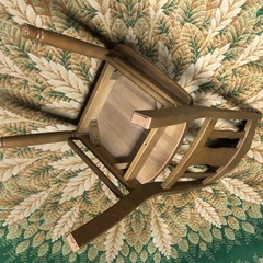 ダイニングの椅子の画像