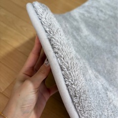 ニトリラグの画像