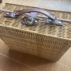 ピクニックばすけバスケットの画像