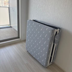 【直接取引限定！】EMOOR 可動式折り畳みベッド9台！ の画像