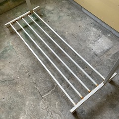 ハンガーラックの画像