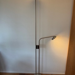 IKEA フロアランプ ISJAKT (イスヤクト)  の画像