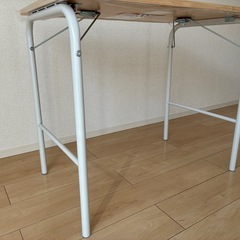 無印良品　スチールパイプテーブルの画像