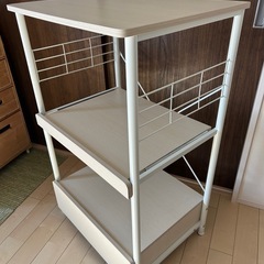 キッチンラックキッチン収納の画像