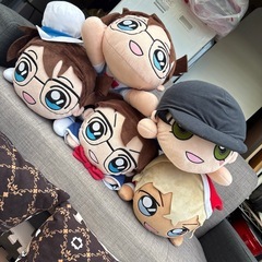コナン寝そべりぬいぐるみ5体&クッション2点セットの画像