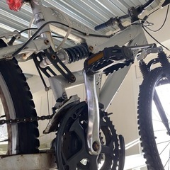 Jeepマウンテンバイクの画像