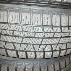155/65/14 アルミ付きスタッドレスタイヤの画像