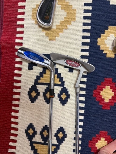 2セット＋カバン=8000円で譲ります