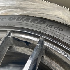 スタッドレスタイヤ
215/50R17　　の画像