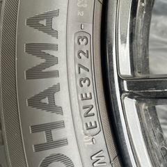 スタッドレスタイヤ
215/50R17　　の画像