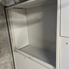 キャビネットの画像