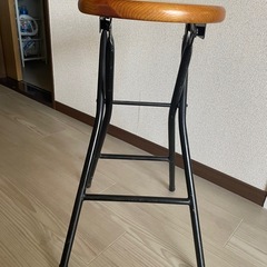 木製折りたたみスツール　　の画像