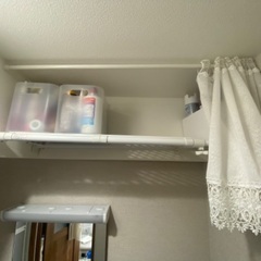 アイリスオーヤマ 突っ張り棚 カフェカーテンセット 幅65〜95cmの画像