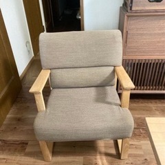 カリモク　ダイニングテーブルセットの画像