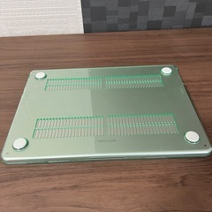 【内容必読】M2のMacBook（マックブック）売りますの画像