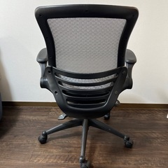 オフィスチェアの画像