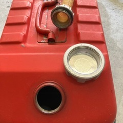 ガソリン携行缶の画像