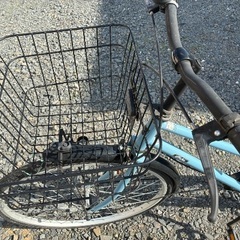 ブルーの自転車の画像