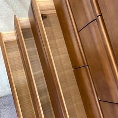 イ2511-116 ハイチェスト 6段 ダークブラウン 上下分割可 固定ネジ付き キズ汚れ有りの画像