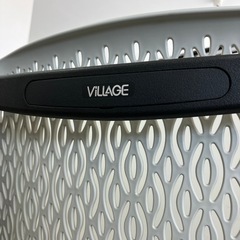 オフィスチェア　VILAGE ネイビー×ホワイト【トレファク堺福田店】の画像