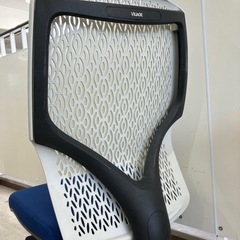 オフィスチェア　VILAGE ネイビー×ホワイト【トレファク堺福田店】の画像