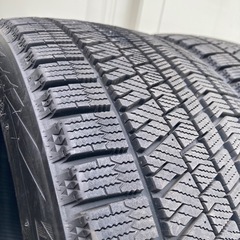 BRIDGESTONE BLIZZAK VRX2 245/40R18の画像