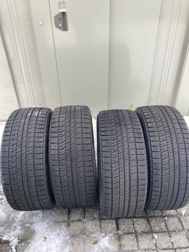 タイヤ、ホイール BRIDGESTONE BLIZZAK VRX2 245/40R18