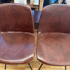 モデルルーム展示品インダストリアルレザーチェア2脚の画像